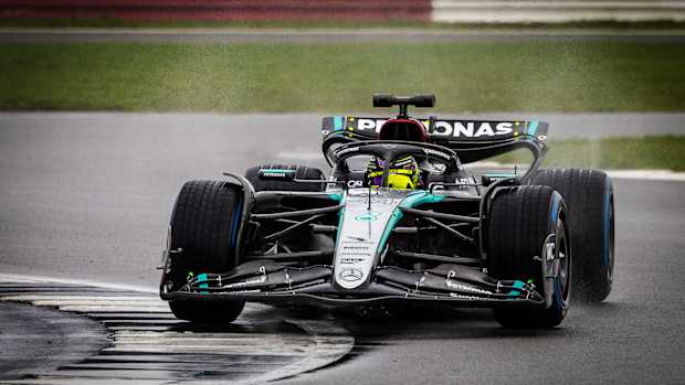 Mercedes W15